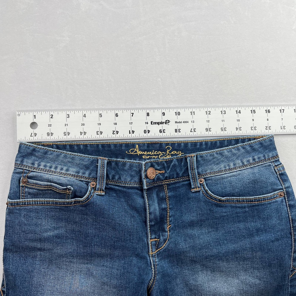 American Rag Women's Jean Shorts Size 9 - Picture 6 of 9